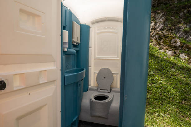 Portable Toilet Options We Offer in White Oak, MD